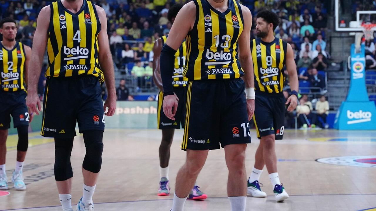 fenerbahce alba berlini konuk edecek MS2z2mWI