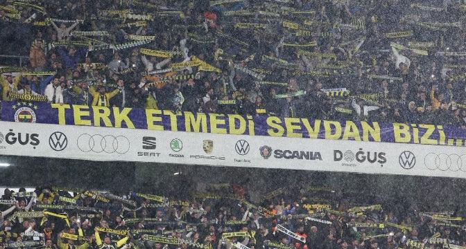 fenerbahce tribunlerinden ali koc tepkisi 0 2b3usaXC