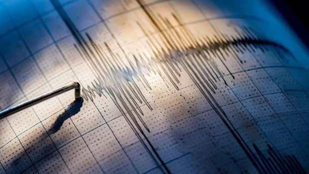 mugla aciklarinda 4 buyuklugunde deprem wie25Vdx