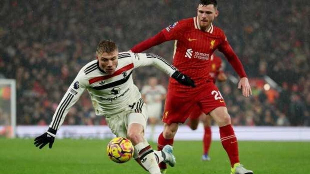 premier ligde dort dortluk mac liverpool manchester uniteda takildi VKSIuk8J