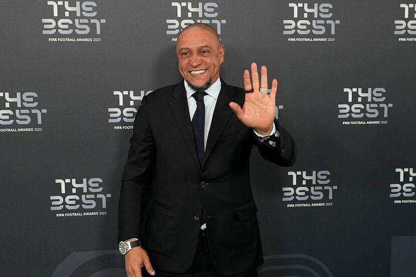 serveti dudak ucuklatan roberto carlos bosanma asamasinda evsiz kaldi 0