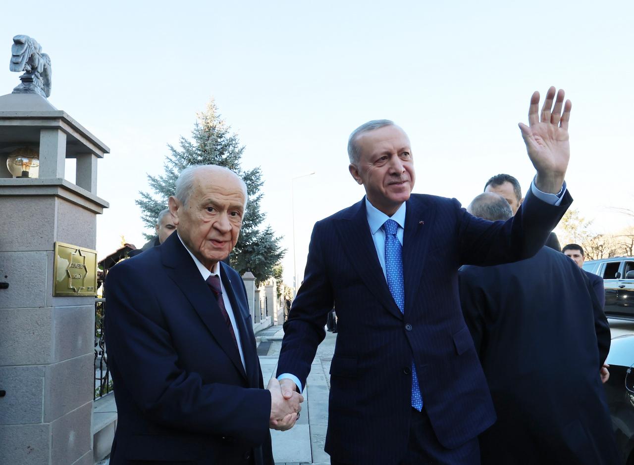 cumhurbaskani erdogan devlet bahceli ile gorustu 0 9qRJVjR7