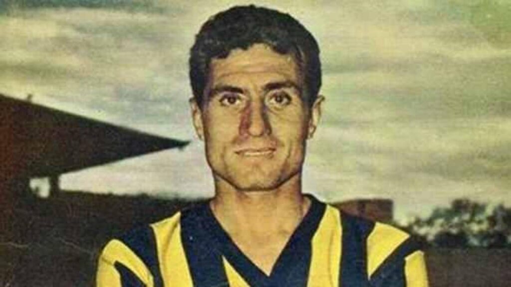 fenerbahce efsanesi lefter kucukandonyadisi aniyor 63sibb8U