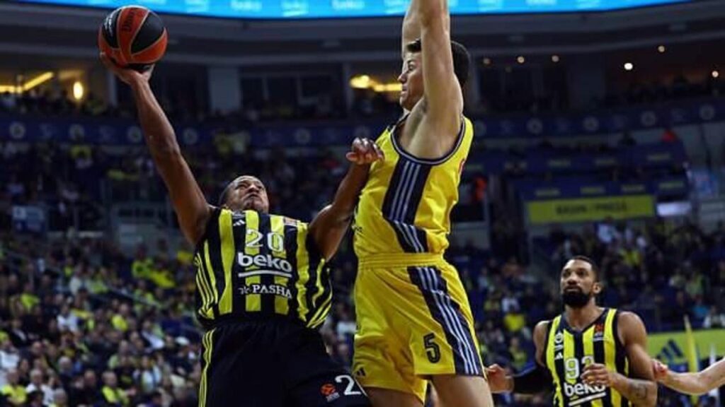 fenerbahce euroleaguede farkli kazandi RTCfUDBQ