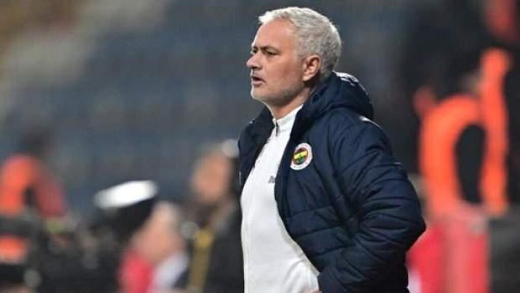 fenerbahcede konya macinda 3 eksik fqQzA9kk