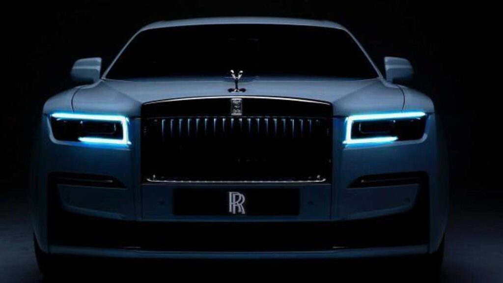 rolls royce 2024 yilinda tarihindeki en yuksek ucuncu satisa ulasti cXKcthe3