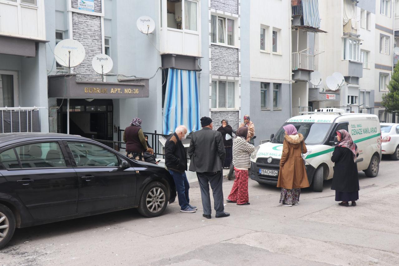 yalniz yasayan yasli adam evinde olu bulundu aci gercek ortaya cikti 1 gi5kY2ZS