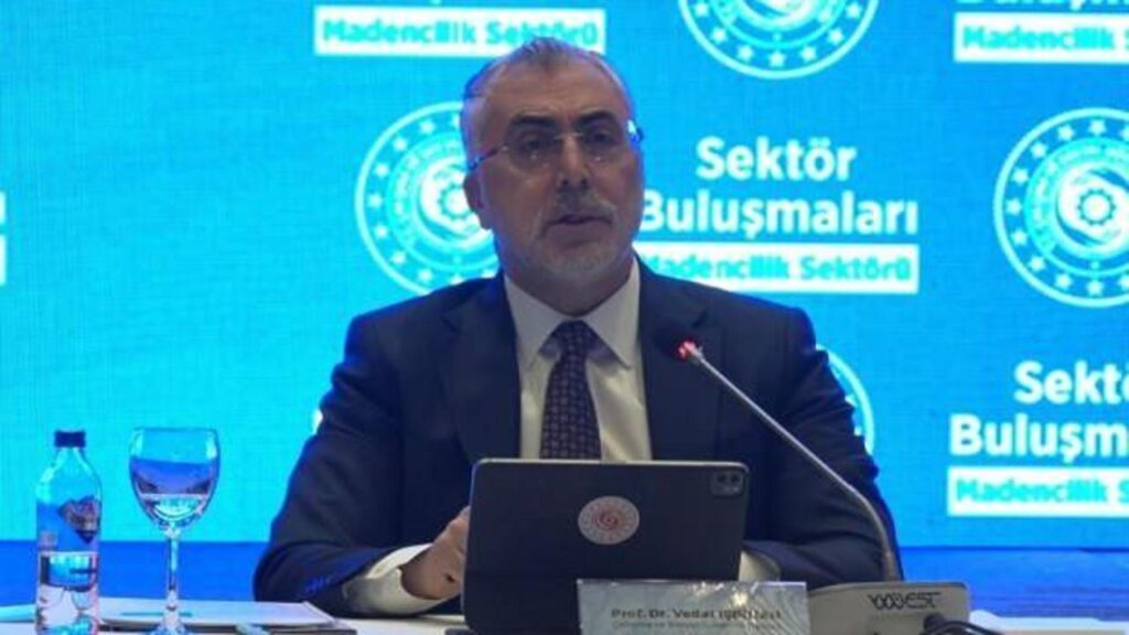 bakan isikhan madencilik sektoru icin ihracat hedefini acikladi SKL82R4g