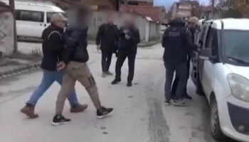 bakan yerlikaya duyurdu 240 gozalti IeHR1pbY