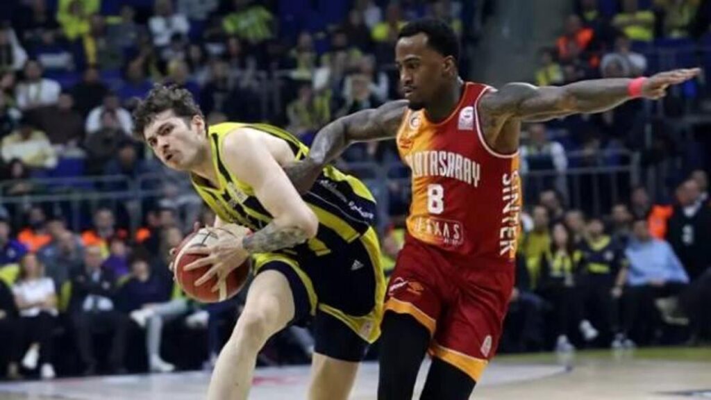 potada derbi heyecani galatasaray fenerbahce 86heqI7L